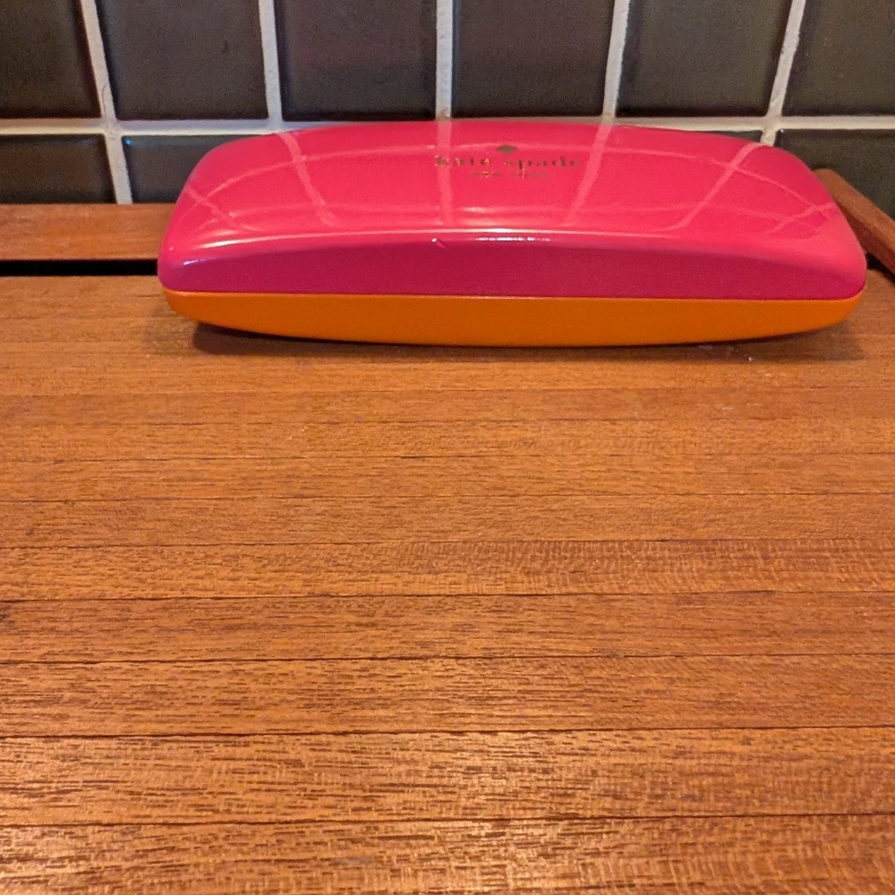 Kate Spade Wink Wink Hard Case